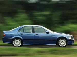 BMW M3 Sedan 1994 года (UK)